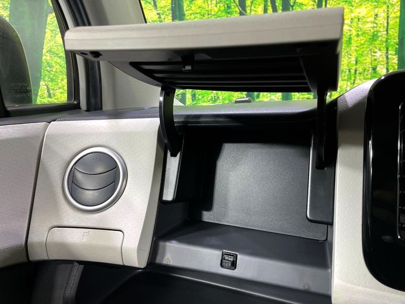 2013 Suzuki MR Wagon DBA-MF33S (UW-6a7d35e85d8cc)[19]