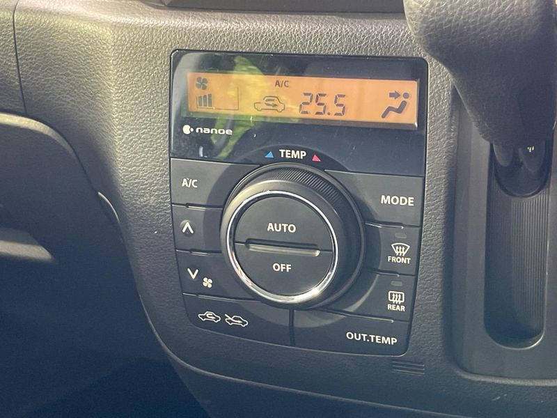 2017 Suzuki Spacia Custom Z DAA-MK42S (UW-6a7d35fae31f1)[25]