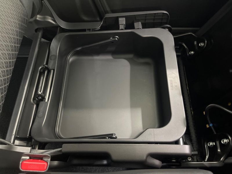 2018 Suzuki Spacia Custom DAA-MK53S (UW-6a7d3601c6091)[29]