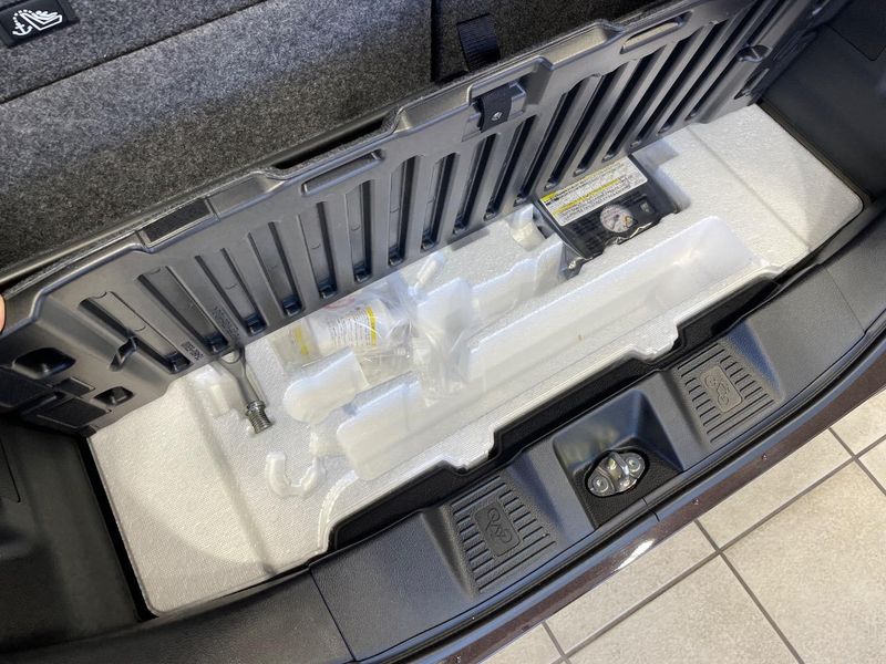 2025 Suzuki Spacia Custom 4AA-MK54S (UW-6a7d360b2b7b5)[17]