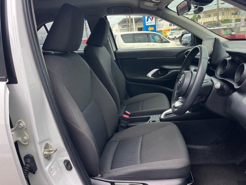 2023 Toyota Yaris Cross 6AA-MXPJ10 (UW-6a7d364e2a094)[18]