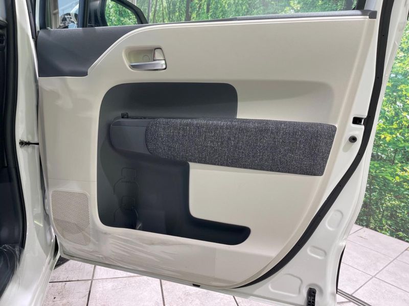 2024 Toyota Sienta 6AA-MXPL10G (UW-6a7d365d7a5a3)[17]