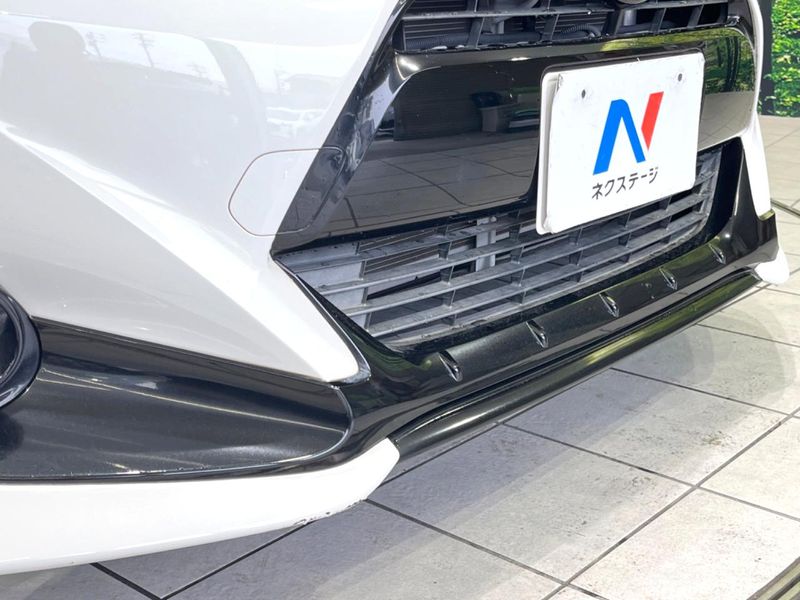 2015 Toyota Aqua DAA-NHP10 (UW-6a7d368b006aa)[9]