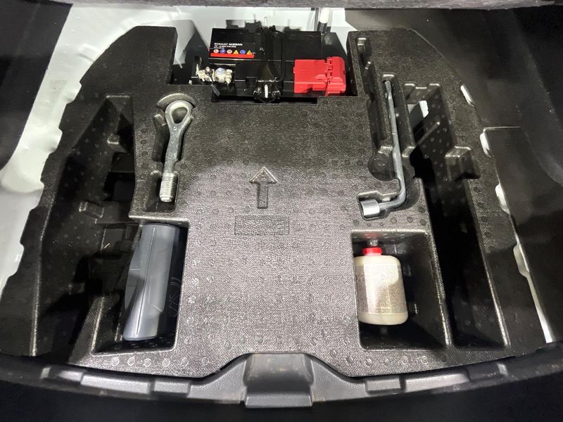 2021 Nissan Kicks 6AA-P15 (UW-6a7d36ad95a54)[15]