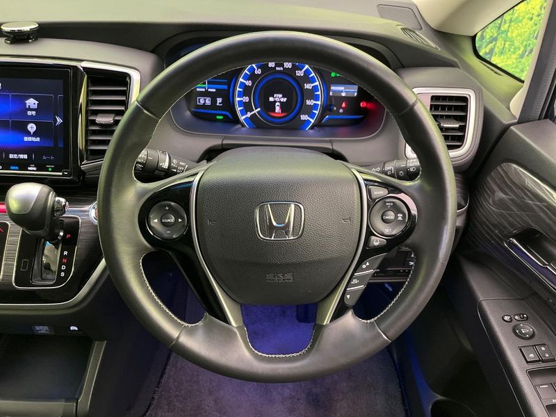 2016 Honda Odyssey Hybrid DAA-RC4 (UW-6a7d36b1b9d64)[17]