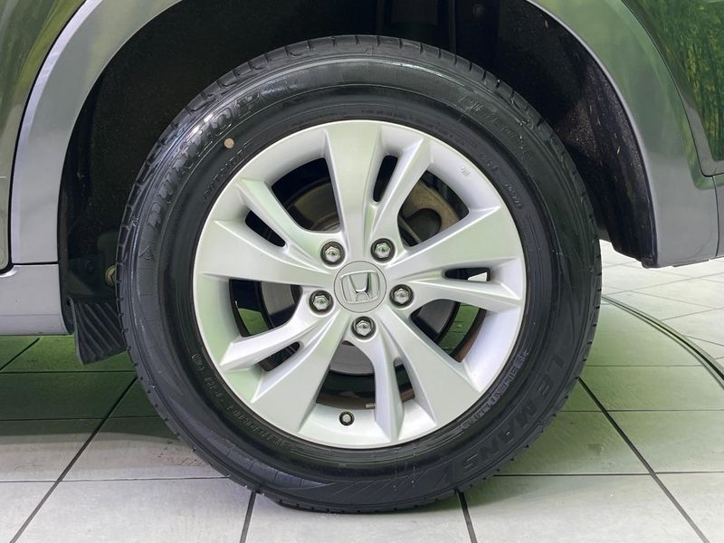 2016 Honda Vezel DAA-RU3 (UW-6a7d36bf9fbe1)[19]