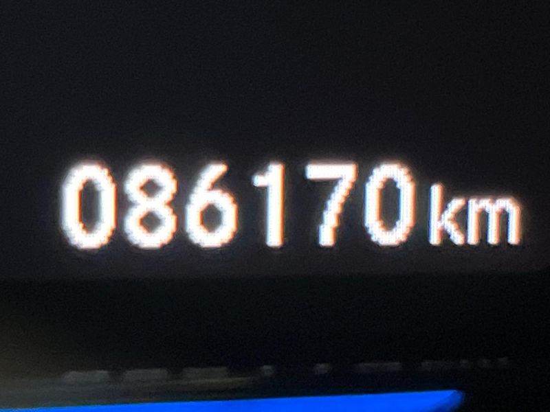 2016 Honda Vezel DAA-RU3 (UW-6a7d36bf9fbe1)[2]