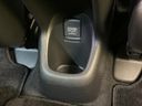 2016 Honda Vezel DAA-RU3 (UW-6a7d36bf9fbe1)[27]