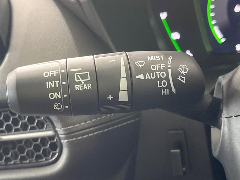 2025 Honda ZR-V 6AA-RZ4 (UW-6a7d36d505188)[27]