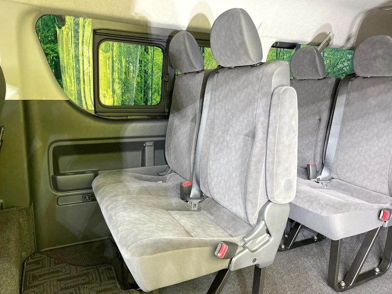 2026 Toyota Hiace Wagon 3BA-TRH214W (UW-6a7d36f5a1a63)[13]