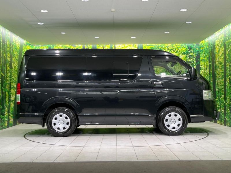 2021 Toyota Hiace Wagon 3BA-TRH219W (UW-6a7d36f5b02b4)[16]