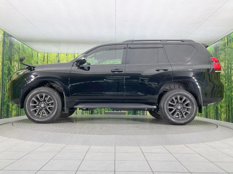 2022 Toyota Land Cruiser Prado 3BA-TRJ150W (UW-6a7d36f90f1eb)[21]