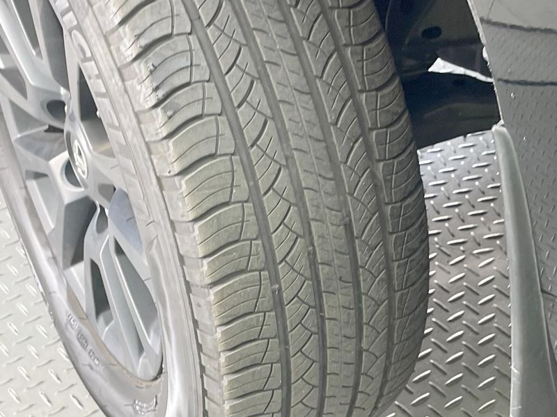 2022 Toyota Land Cruiser Prado 3BA-TRJ150W (UW-6a7d36f90f1eb)[11]