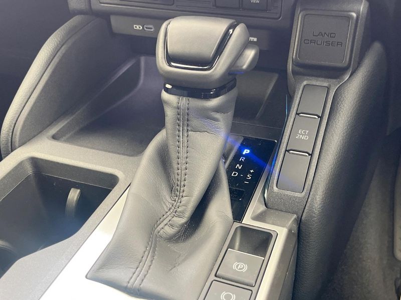 2025 Toyota Land Cruiser 250 3BA-TRJ250W (UW-6a7d3703c0c84)[25]