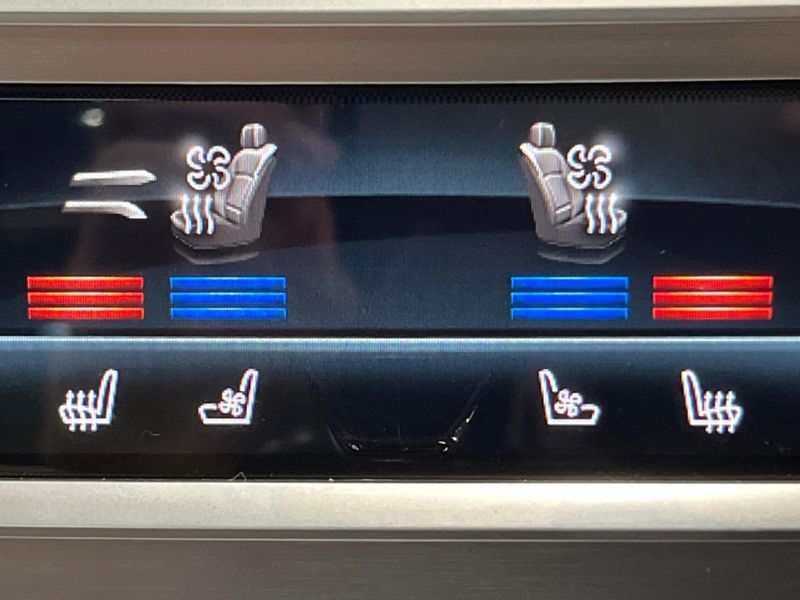 2019 BMW 7 Series 3BA-7R30 (UW-6a7d371c1fdba)[10]