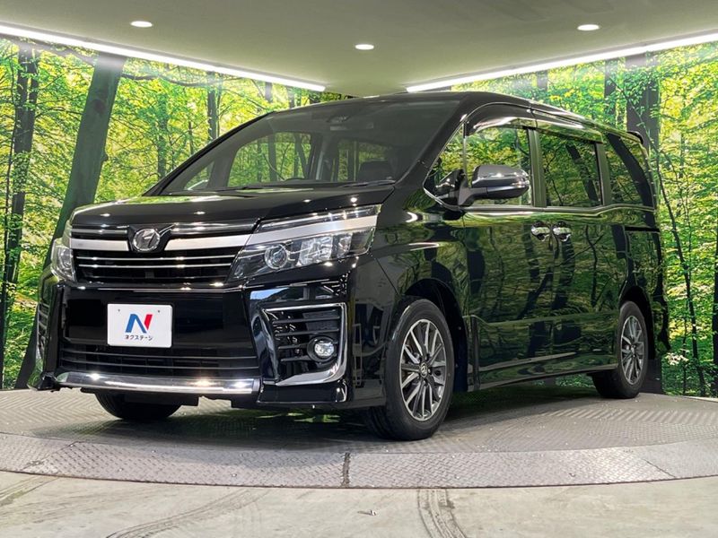 2016 Toyota Voxy DBA-ZRR80W (UW-6a7d3742060bf)[4]