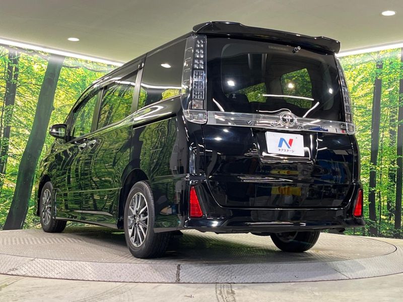 2016 Toyota Voxy DBA-ZRR80W (UW-6a7d3742060bf)[6]