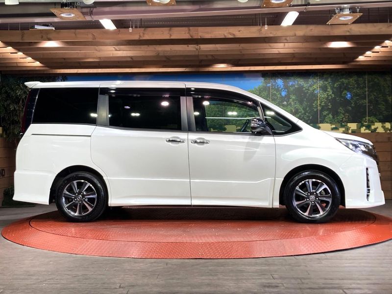 2020 Toyota Noah 3BA-ZRR80W (UW-6a7d374c36456)[17]