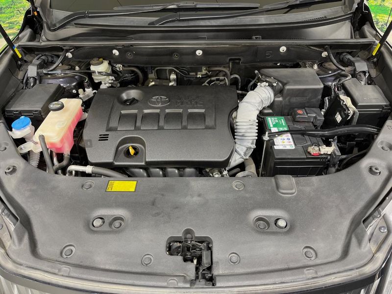 2014 Toyota Harrier DBA-ZSU60W (UW-6a7d375299e19)[4]