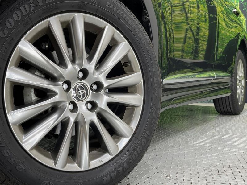 2014 Toyota Harrier DBA-ZSU60W (UW-6a7d375299e19)[5]
