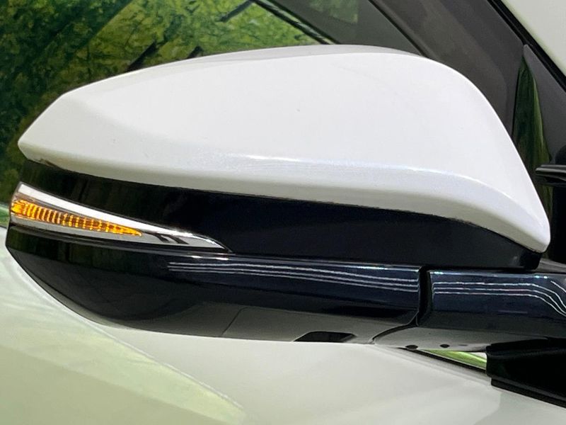 2017 Toyota Harrier DBA-ZSU60W (UW-6a7d37555f228)[14]