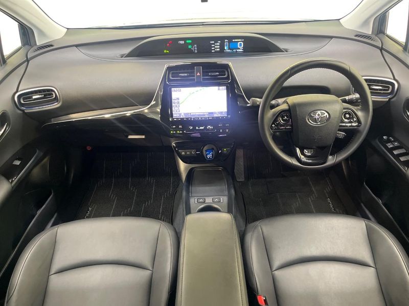 2019 Toyota Prius DAA-ZVW51 (UW-6a7d376d71267)[20]
