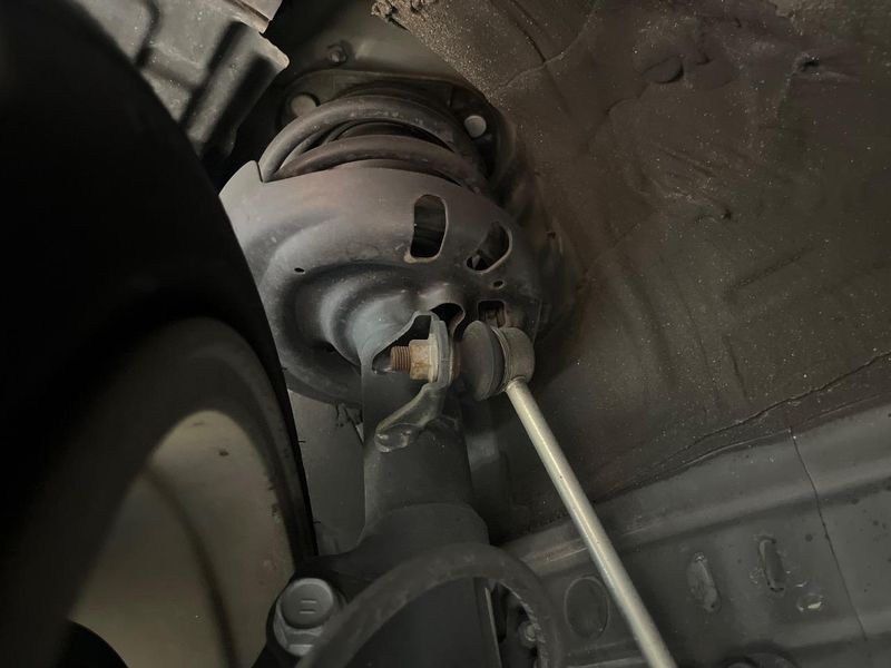 2019 Toyota Prius DAA-ZVW51 (UW-6a7d376d71267)[4]