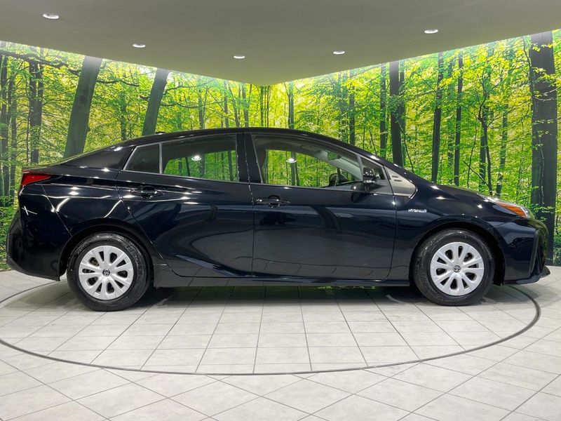 2019 Toyota Prius DAA-ZVW51 (UW-6a7d376d941d0)[26]