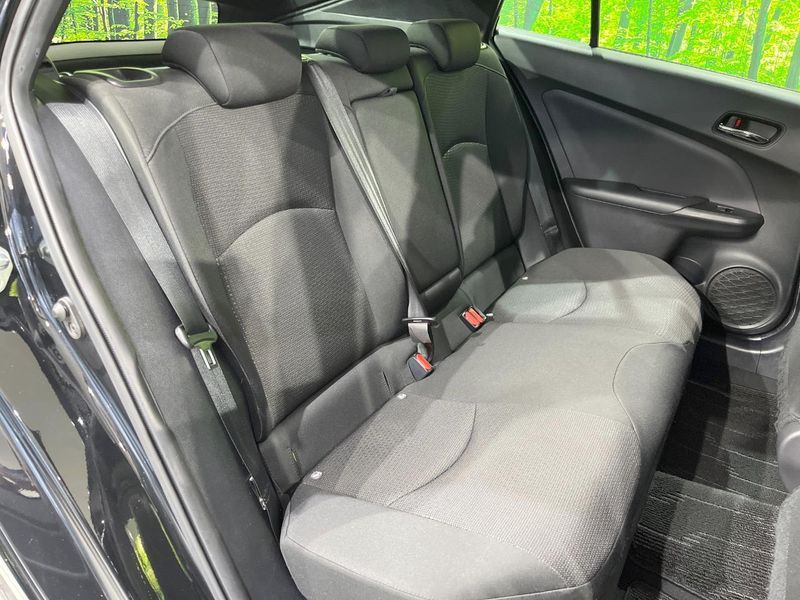 2019 Toyota Prius DAA-ZVW51 (UW-6a7d376d941d0)[28]