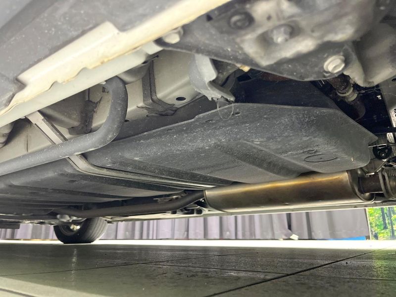 2019 Toyota Voxy DAA-ZWR80W (UW-6a7d377ceda10)[28]
