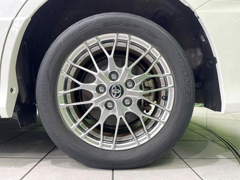 2019 Toyota Voxy DAA-ZWR80W (UW-6a7d377ceda10)[7]