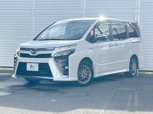 2019 Toyota Voxy DAA-ZWR80W