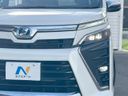 2019 Toyota Voxy DAA-ZWR80W (UW-6a7d377d464b8)[12]