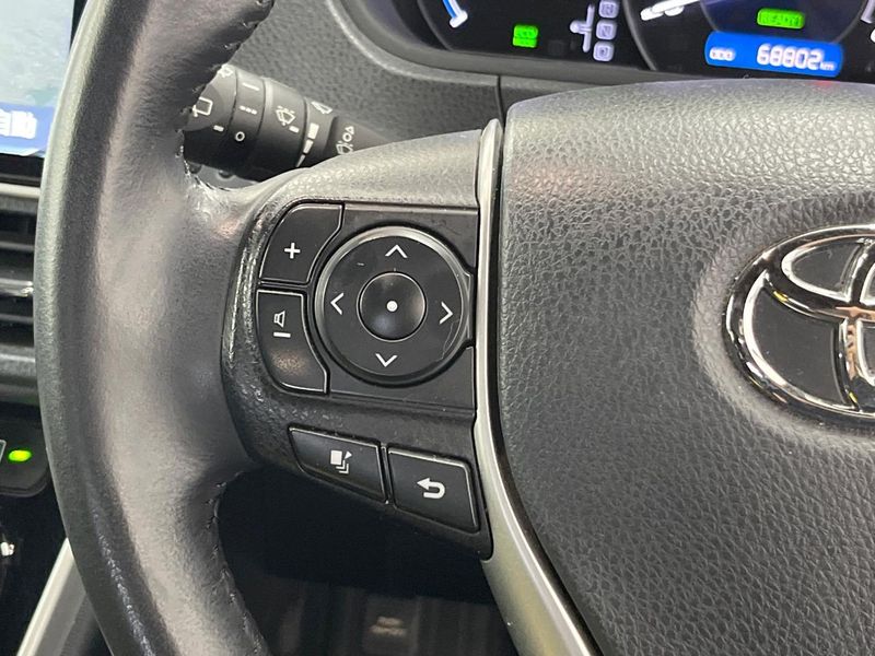 2021 Toyota Voxy 6AA-ZWR80W (UW-6a7d377ecb1aa)[18]