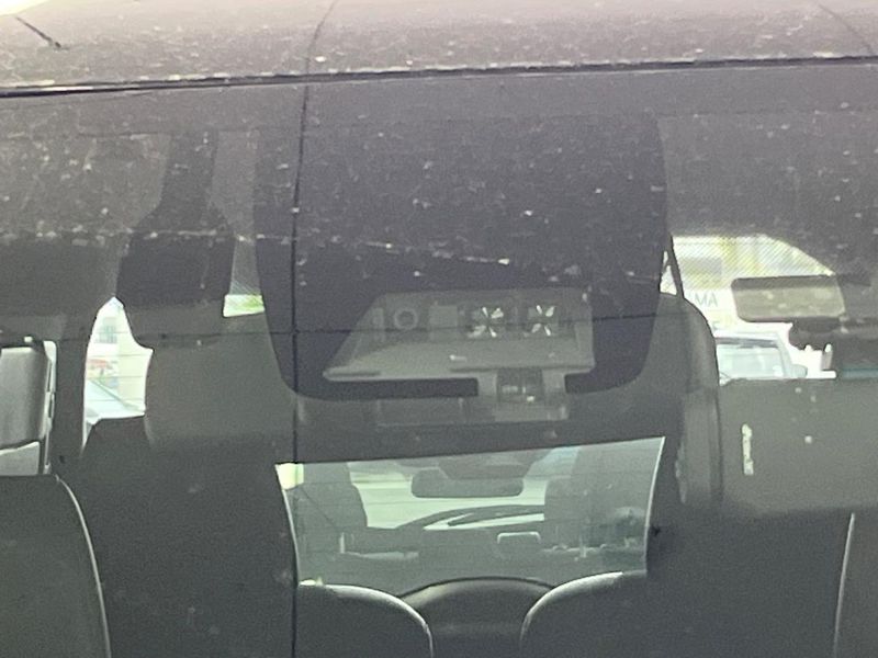 2021 Toyota Voxy 6AA-ZWR80W (UW-6a7d377ecb1aa)[5]