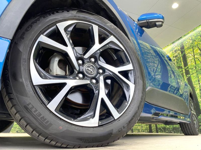 2017 Toyota C-HR DAA-ZYX10 (UW-6a7d3790319f8)[22]
