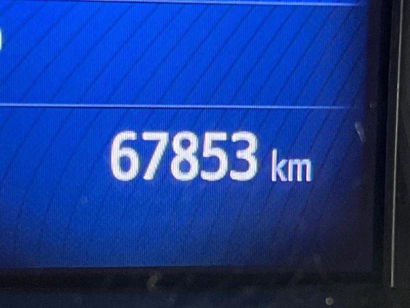 2019 Toyota C-HR DAA-ZYX10 (UW-6a7d3792eb4a9)[2]