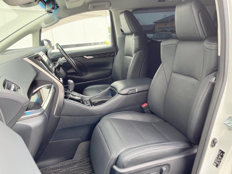 2018 Toyota Vellfire DBA-AGH30W (UW-6a7e85318c893)[26]