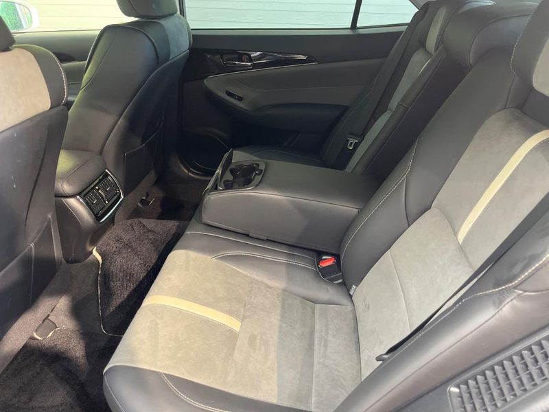 2017 Toyota Crown Hybrid DAA-AWS210 (UW-6a7e8555bb0e7)[20]