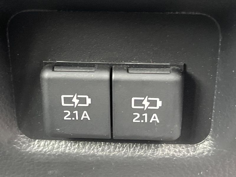 2020 Toyota RAV4 6AA-AXAH54 (UW-6a7e85588e17d)[24]