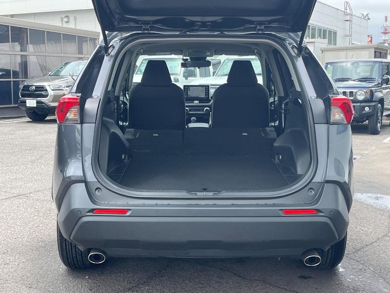 2020 Toyota RAV4 6AA-AXAH54 (UW-6a7e85588e17d)[29]