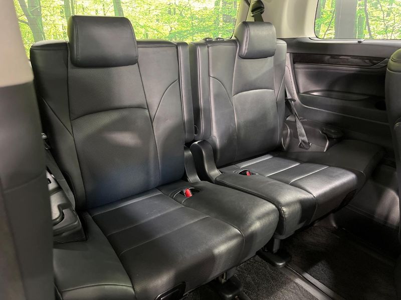 2018 Toyota Vellfire Hybrid DAA-AYH30W (UW-6a7e856d53913)[23]