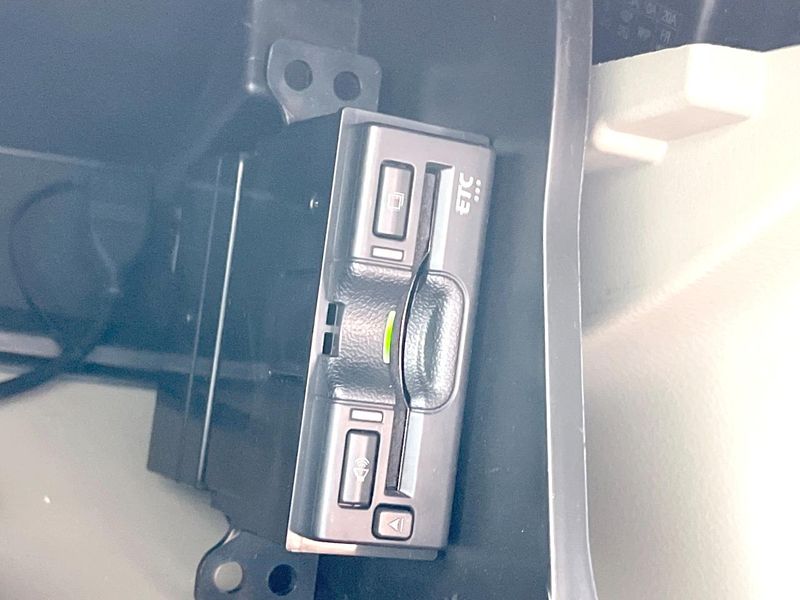 2021 Suzuki Every Wagon 3BA-DA17W (UW-6a7e85bb25471)[19]