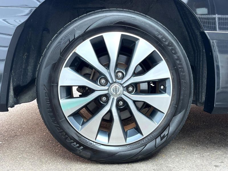2016 Nissan Serena DAA-GFC27 (UW-6a7e85f2d9cf0)[8]