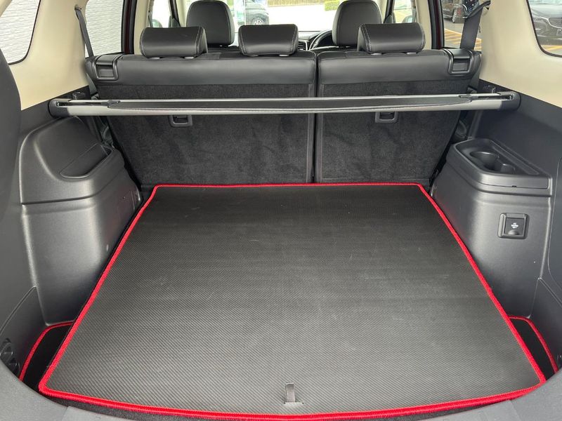 2018 Mitsubishi OUTLANDER PHEV 5LA-GG3W (UW-6a7e86034bb54)[28]