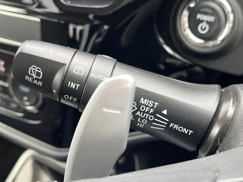 2018 Mitsubishi OUTLANDER PHEV 5LA-GG3W (UW-6a7e86034bb54)[12]