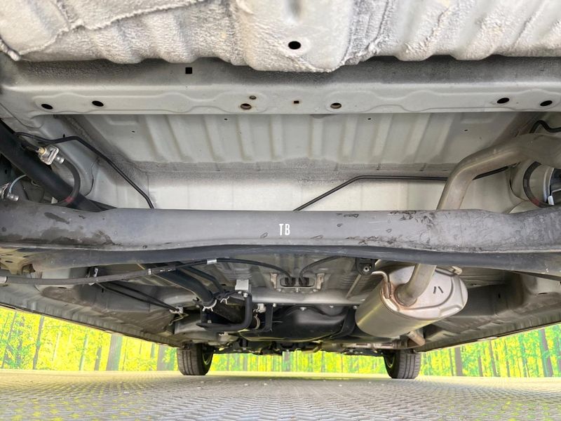 2019 Honda N-BOX CUSTOM DBA-JF3 (UW-6a7e867461b5f)[29]