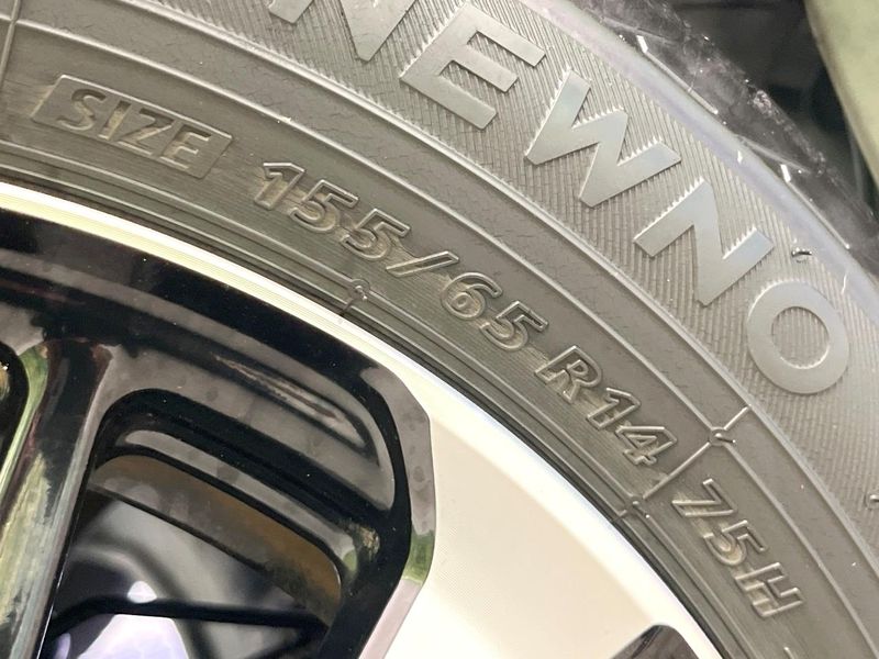 2019 Honda N-BOX CUSTOM DBA-JF3 (UW-6a7e867461b5f)[12]