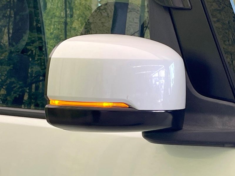 2019 Honda N-BOX CUSTOM DBA-JF3 (UW-6a7e867461b5f)[13]