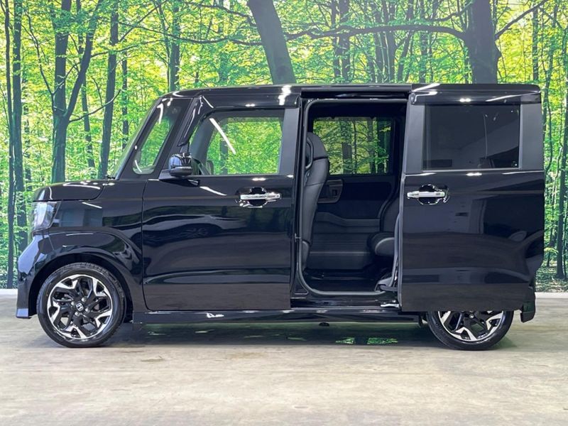 2019 Honda N-BOX CUSTOM DBA-JF3 (UW-6a7e867a3e085)[26]